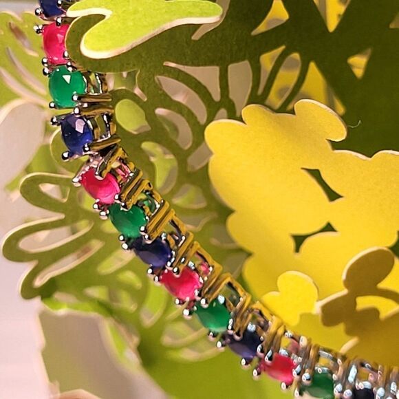 Elite, New & Not Worn, Genuine Emerald & Ruby Sterling Silver Bracelet SSQ50 - Picture 5 of 6